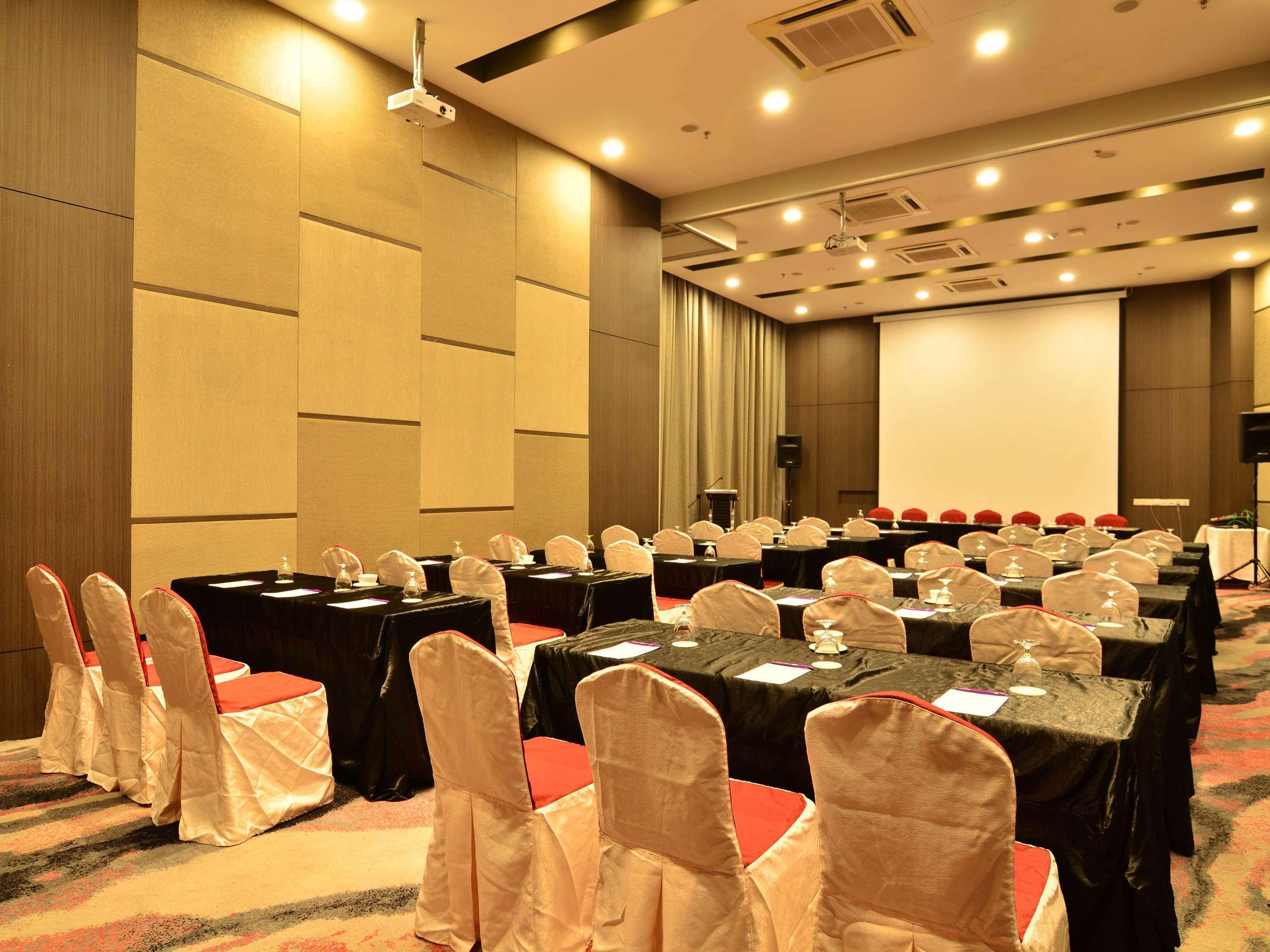 Mercure Selangor Selayang Batu Caves Экстерьер фото