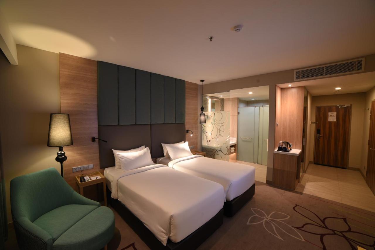 Mercure Selangor Selayang Batu Caves Экстерьер фото
