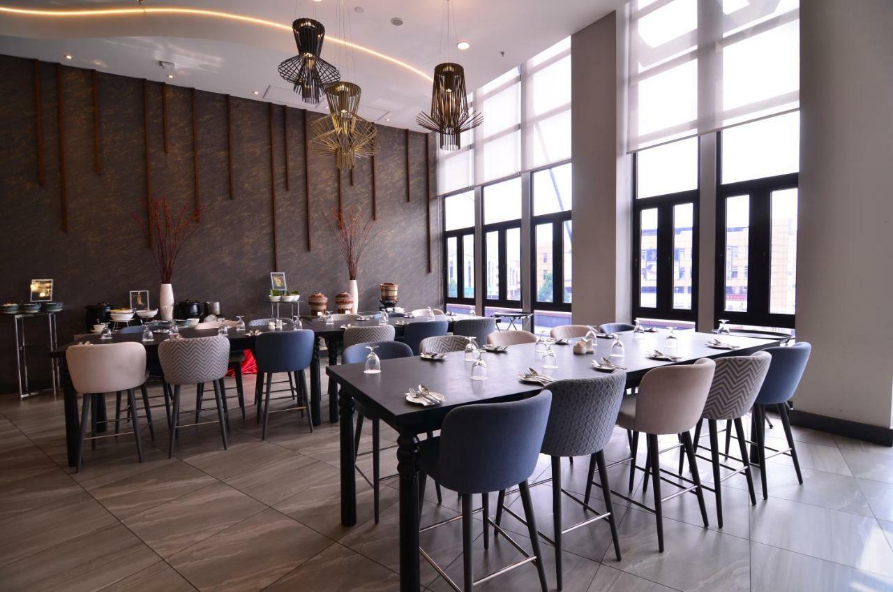 Mercure Selangor Selayang Batu Caves Экстерьер фото